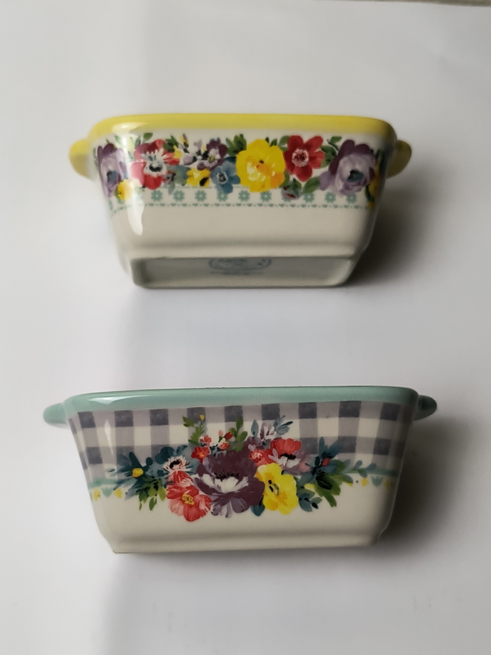 The Pioneer Woman Floral Gingham Ceramic Mini Loaf Pan - Yellow & Mint(Set of 2)